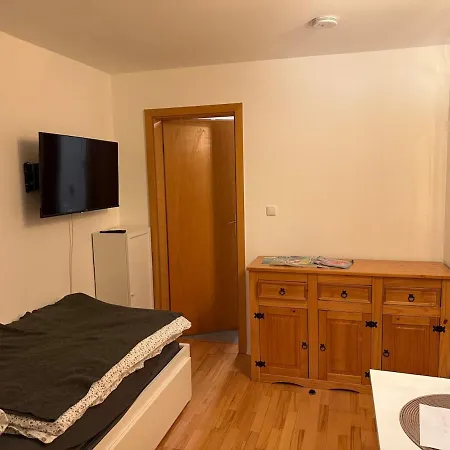 Kleines Zuhause Auf Zeit - Naehe Frankfurt